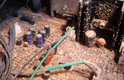 Влага и грязь в телевизоре